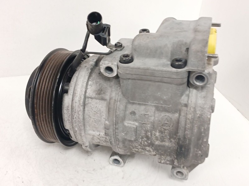 Recambio de compresor aire acondicionado para ssangyong rodius i 2.7 xdi referencia OEM IAM 180500390A  