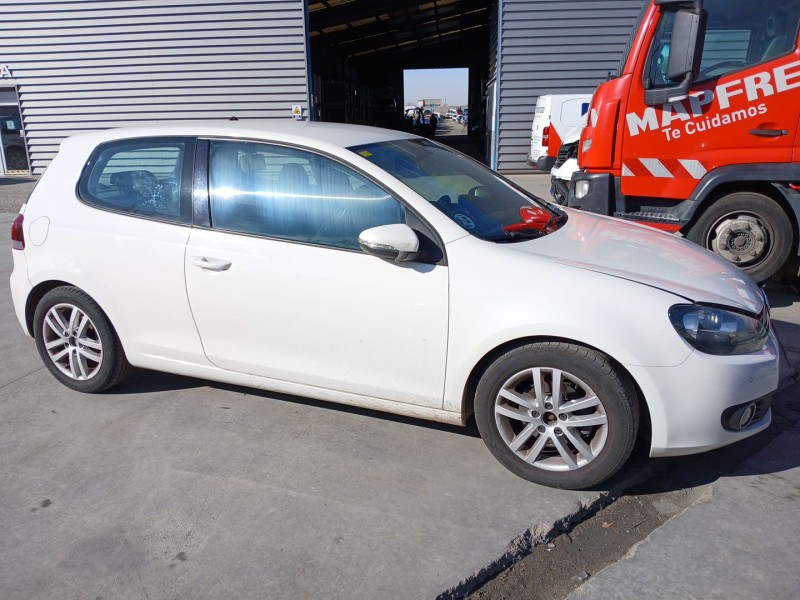 volkswagen golf vi (5k1) del año 2009