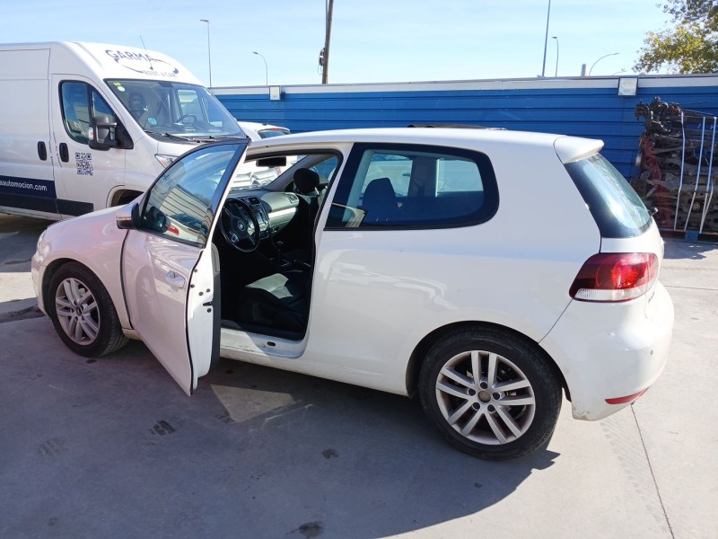 volkswagen golf vi (5k1) del año 2009