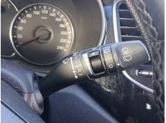 Recambio de mando limpia para kia carens iv 1.7 crdi referencia OEM IAM   