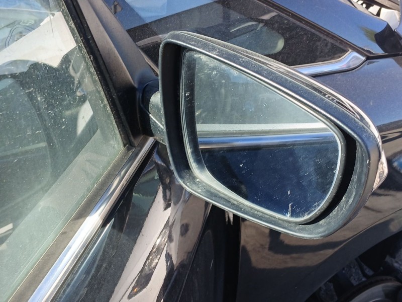 Recambio de retrovisor derecho para kia carens iv 1.7 crdi referencia OEM IAM   