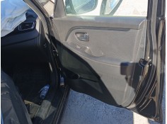 Recambio de elevalunas delantero derecho para kia carens iv 1.7 crdi referencia OEM IAM   