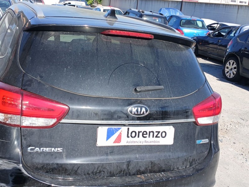 Recambio de porton trasero para kia carens iv 1.7 crdi referencia OEM IAM   