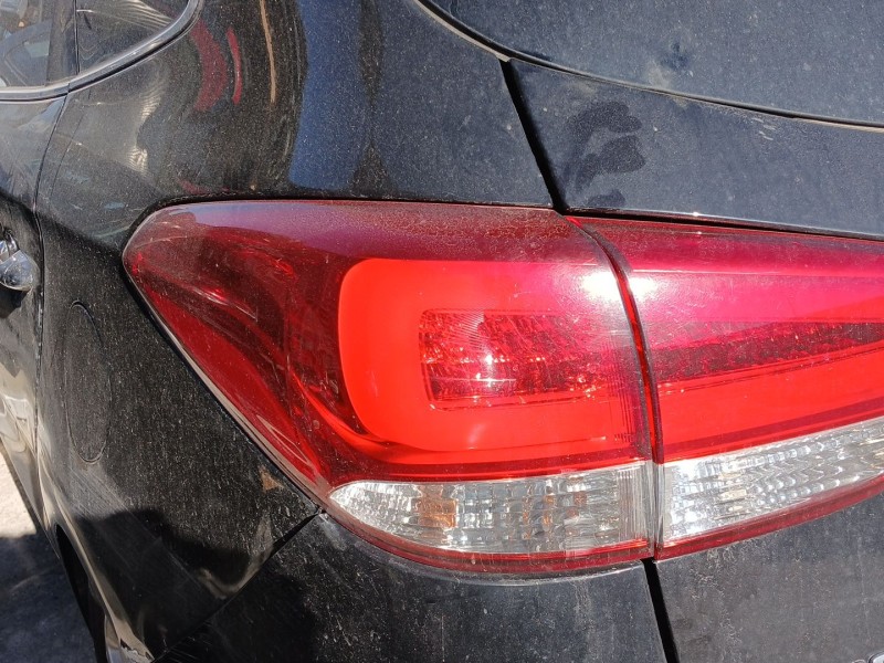 Recambio de piloto trasero izquierdo para kia carens iv 1.7 crdi referencia OEM IAM   