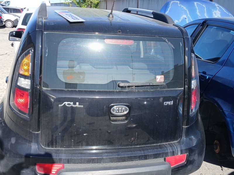 Recambio de porton trasero para kia soul i (am) 1.6 crdi 128 referencia OEM IAM   