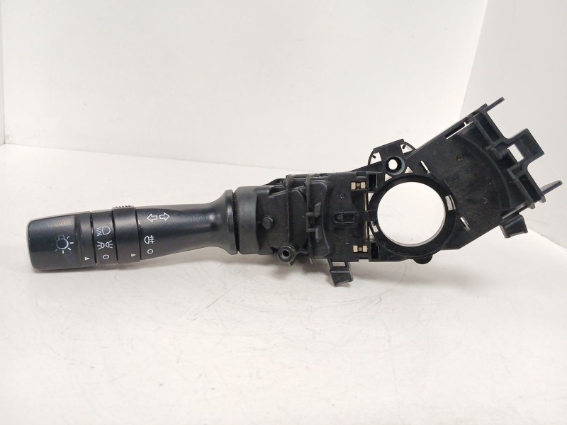 Recambio de mando luces para kia soul i (am) 1.6 crdi 128 referencia OEM IAM   