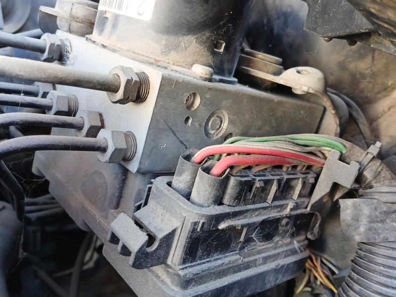 Recambio de abs para volvo xc90 i (275) d5 awd referencia OEM IAM P30643979 10020404144 