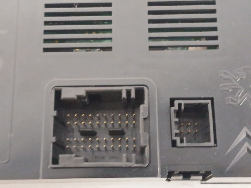 Recambio de mando climatizador para peugeot 5008 (0u_, 0e_) 2.0 hdi referencia OEM IAM 96738321XT  