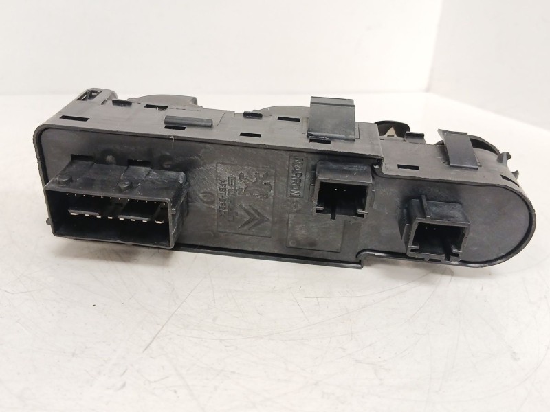 Recambio de mando elevalunas delantero izquierdo para peugeot 5008 (0u_, 0e_) 2.0 hdi referencia OEM IAM   