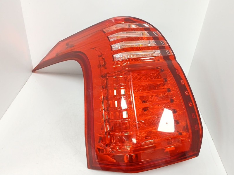 Recambio de piloto trasero izquierdo para peugeot 5008 (0u_, 0e_) 2.0 hdi referencia OEM IAM   