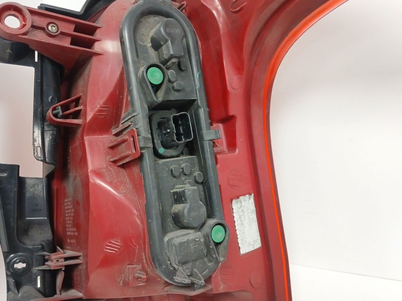 Recambio de piloto trasero izquierdo para peugeot 5008 (0u_, 0e_) 2.0 hdi referencia OEM IAM   