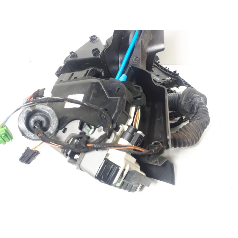 Recambio de cerradura puerta trasera derecha para mercedes-benz clase c (w204) berlina 2.1 cdi cat referencia OEM IAM A204760163