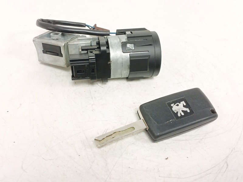 Recambio de conmutador de arranque para peugeot 5008 (0u_, 0e_) 2.0 hdi referencia OEM IAM 9663123380 36410600 