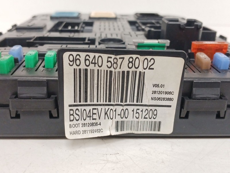 Recambio de caja reles / fusibles para peugeot 5008 (0u_, 0e_) 2.0 hdi referencia OEM IAM 966405878002  