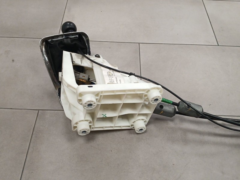 Recambio de palanca cambio para peugeot 5008 (0u_, 0e_) 2.0 hdi referencia OEM IAM   
