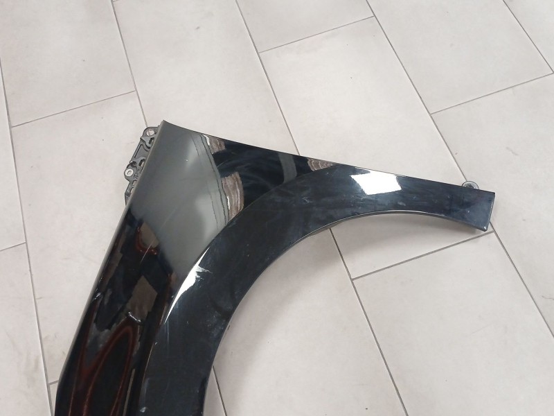 Recambio de aleta delantera izquierda para peugeot 5008 (0u_, 0e_) 2.0 hdi referencia OEM IAM   