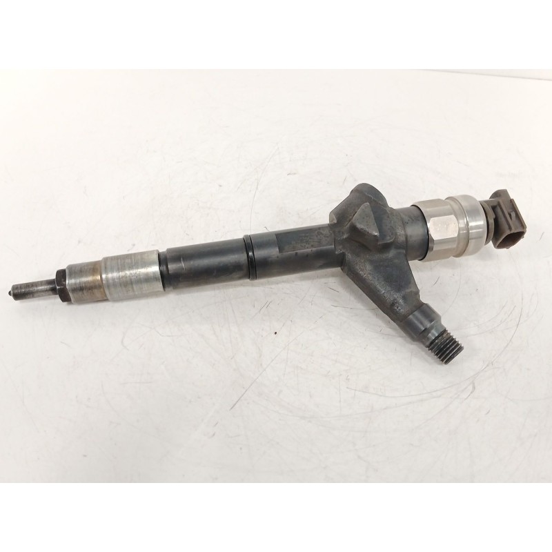 Recambio de inyector para nissan pathfinder iii (r51) 2.5 dci 4wd referencia OEM IAM 16600EC00A  