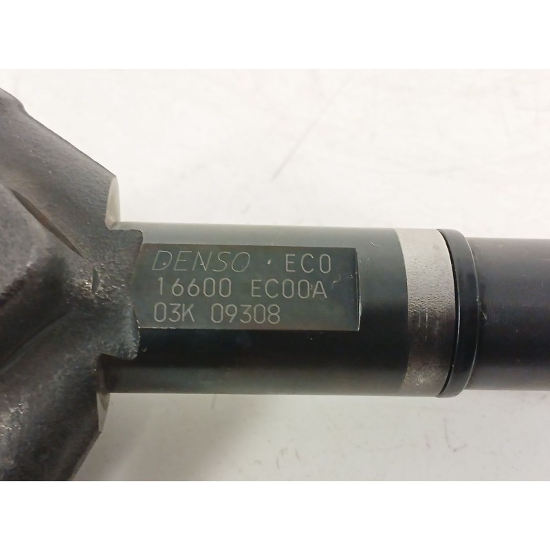 Recambio de inyector para nissan pathfinder iii (r51) 2.5 dci 4wd referencia OEM IAM 16600EC00A  