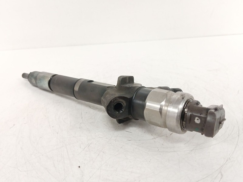 Recambio de inyector para nissan pathfinder iii (r51) 2.5 dci 4wd referencia OEM IAM 16600EC00A 03K09290 