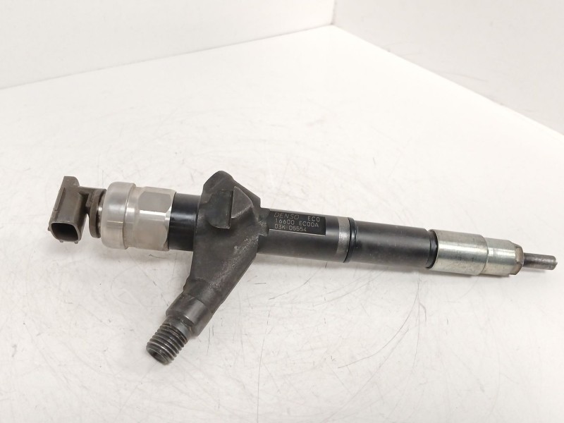Recambio de inyector para nissan pathfinder iii (r51) 2.5 dci 4wd referencia OEM IAM 16600EC00A 03K05554 D3000010