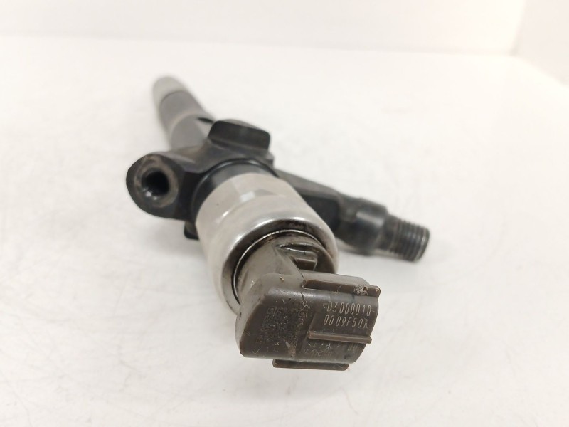 Recambio de inyector para nissan pathfinder iii (r51) 2.5 dci 4wd referencia OEM IAM 16600EC00A 03K05554 D3000010