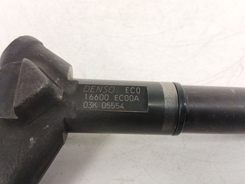 Recambio de inyector para nissan pathfinder iii (r51) 2.5 dci 4wd referencia OEM IAM 16600EC00A 03K05554 D3000010