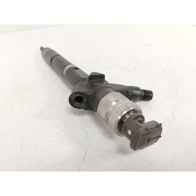 Recambio de inyector para nissan pathfinder iii (r51) 2.5 dci 4wd referencia OEM IAM 16600EC00A 03K03017 D300F500