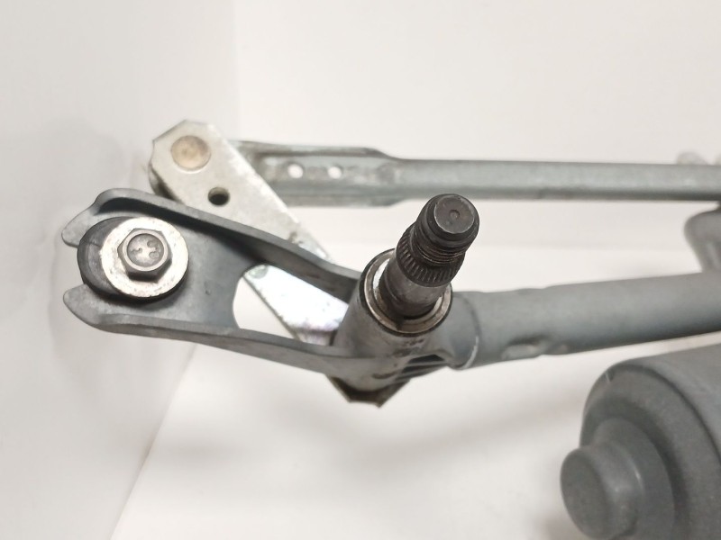 Recambio de motor limpia delantero para citroën berlingo furgoneta/monovolumen (b9) 1.6 bluehdi 100 referencia OEM IAM 039024162