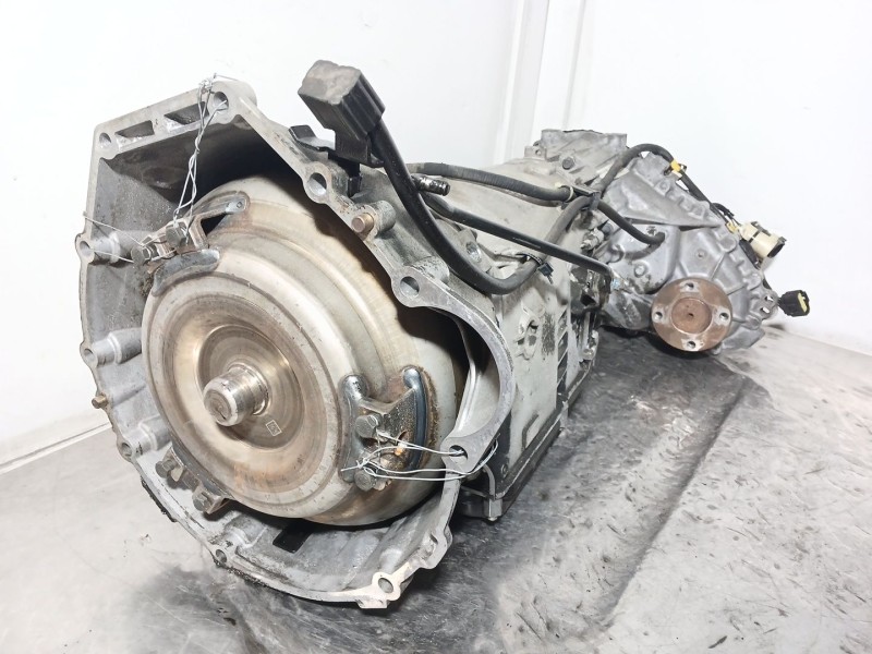 Recambio de caja cambios para ssangyong rodius i 2.7 xdi referencia OEM IAM 7202700000 7226610 5870514