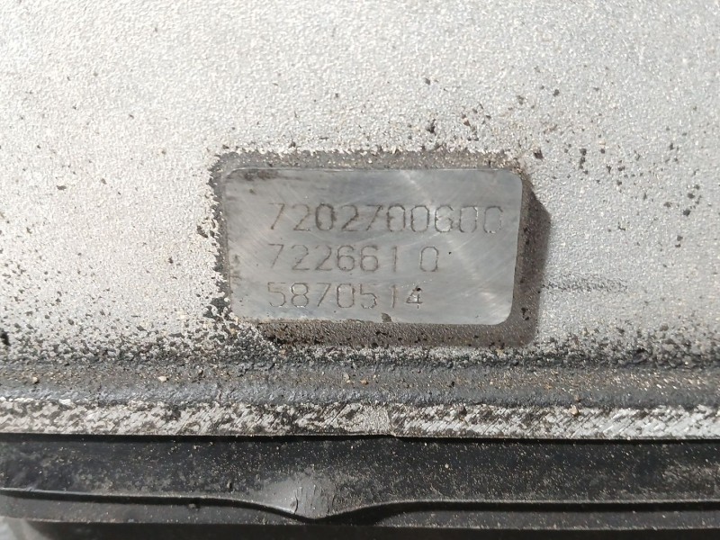 Recambio de caja cambios para ssangyong rodius i 2.7 xdi referencia OEM IAM 7202700000 7226610 5870514