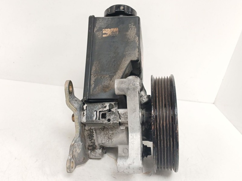 Recambio de bomba direccion para ssangyong rodius i 2.7 xdi referencia OEM IAM   