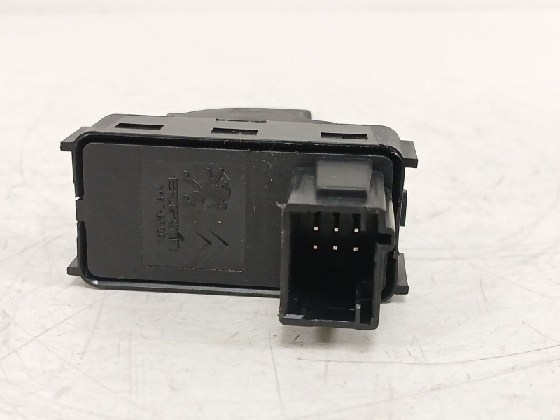 Recambio de mando elevalunas delantero derecho para peugeot 5008 (0u_, 0e_) 2.0 hdi referencia OEM IAM   