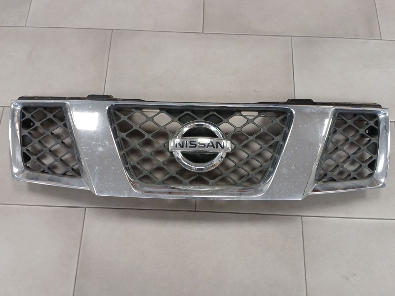 Recambio de rejilla delantera para nissan pathfinder iii (r51) 2.5 dci 4wd referencia OEM IAM   