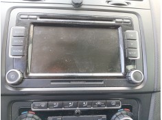 Recambio de sistema audio / radio cd para volkswagen golf vi (5k1) 2.0 tdi referencia OEM IAM   