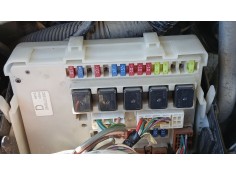 Recambio de caja reles / fusibles para nissan pathfinder iii (r51) 2.5 dci 4wd referencia OEM IAM 284B6EB30C  