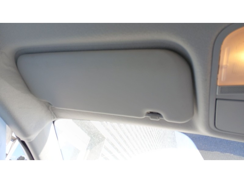 Recambio de parasol izquierdo para kia stonic (yb) 1.0 t-gdi referencia OEM IAM   