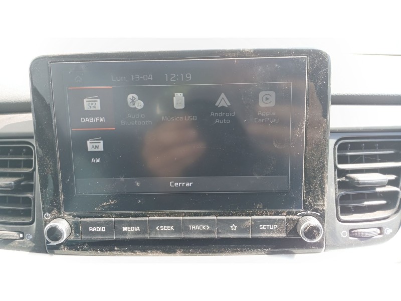 Recambio de sistema audio / radio cd para kia stonic (yb) 1.0 t-gdi referencia OEM IAM   