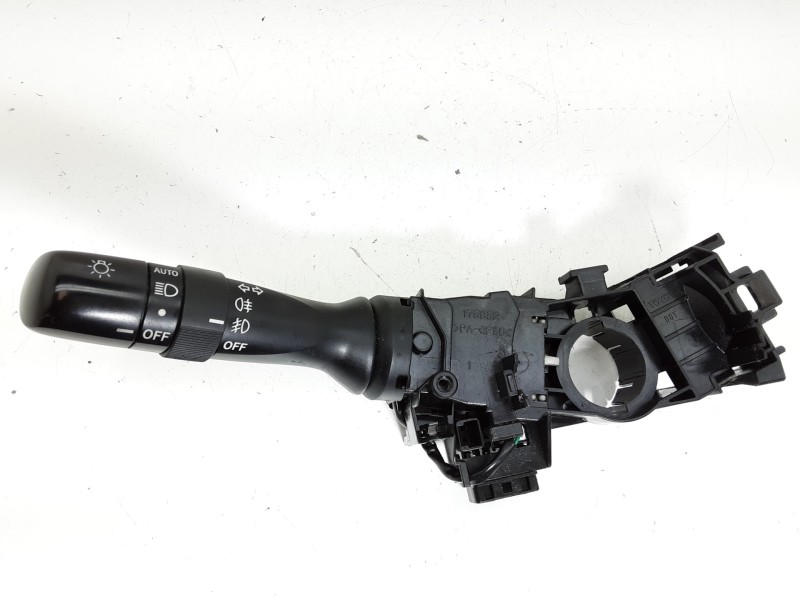 Recambio de mando luces para lexus is200 (ds2/is2) 220d referencia OEM IAM 4211017F154  