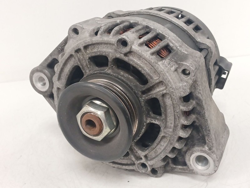 Recambio de alternador para chevrolet aveo / kalos hatchback (t250, t255) 1.2 referencia OEM IAM   