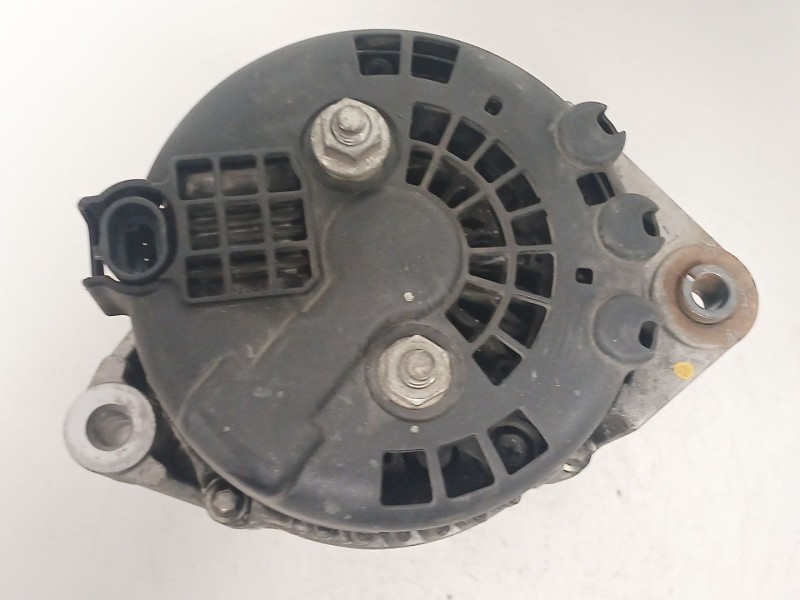 Recambio de alternador para chevrolet aveo / kalos hatchback (t250, t255) 1.2 referencia OEM IAM   