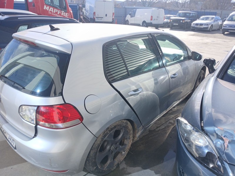 volkswagen golf vi (5k1) del año 2009