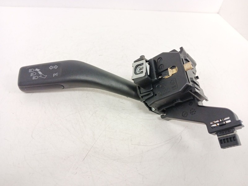 Recambio de mando intermitentes para volkswagen golf vi (5k1) 2.0 tdi referencia OEM IAM 1K0953513E  