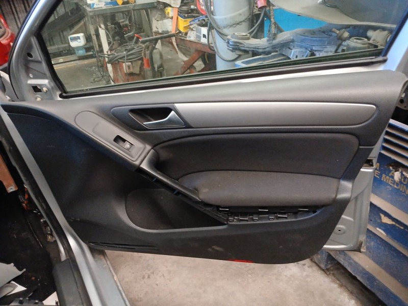 Recambio de elevalunas delantero derecho para volkswagen golf vi (5k1) 2.0 tdi referencia OEM IAM   