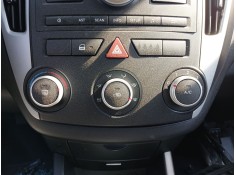 Recambio de mando calefaccion / aire acondicionado para kia cee´d hatchback (ed) 1.6 crdi 90 referencia OEM IAM    2