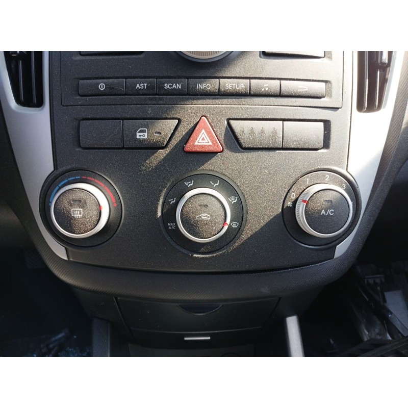 Recambio de mando calefaccion / aire acondicionado para kia cee´d hatchback (ed) 1.6 crdi 90 referencia OEM IAM   