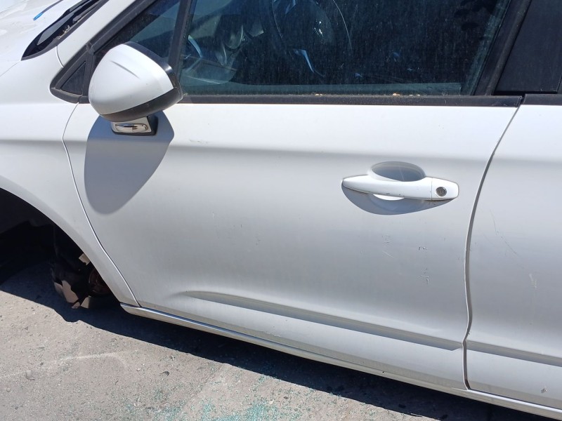 Recambio de puerta delantera izquierda para citroën c4 ii (nc_) 1.6 hdi 90 referencia OEM IAM   