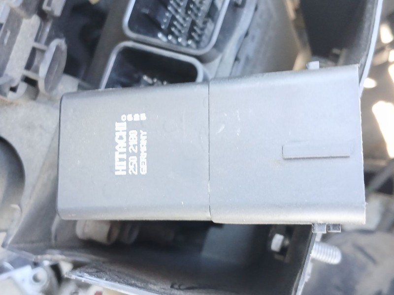 Recambio de caja precalentamiento para citroën c4 ii (nc_) 1.6 hdi 90 referencia OEM IAM 1502180  