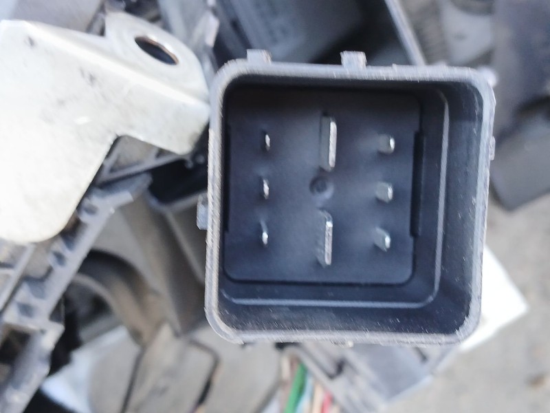 Recambio de caja precalentamiento para citroën c4 ii (nc_) 1.6 hdi 90 referencia OEM IAM 1502180  