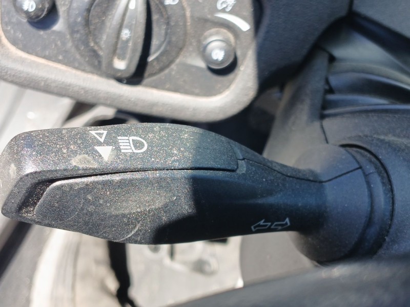 Recambio de mando intermitentes para ford fiesta vi (cb1, ccn) 1.5 tdci referencia OEM IAM   
