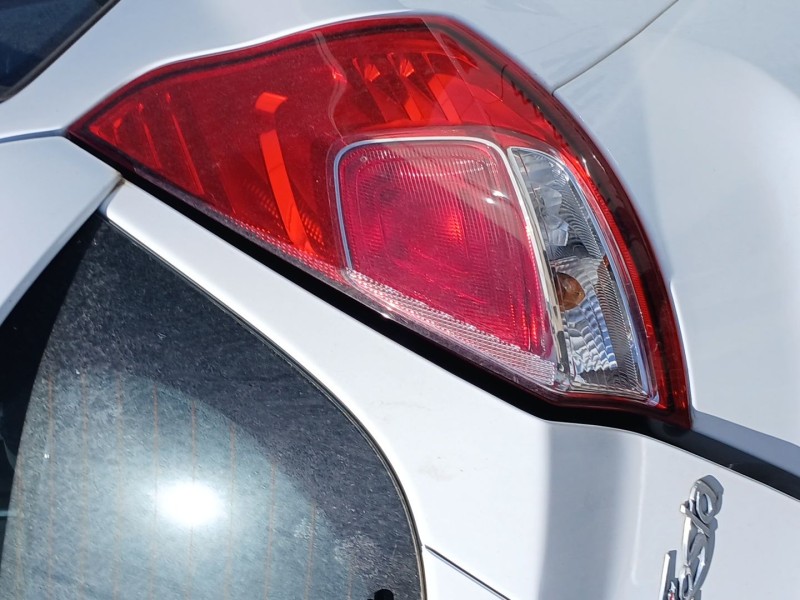 Recambio de piloto trasero derecho para ford fiesta vi (cb1, ccn) 1.5 tdci referencia OEM IAM   